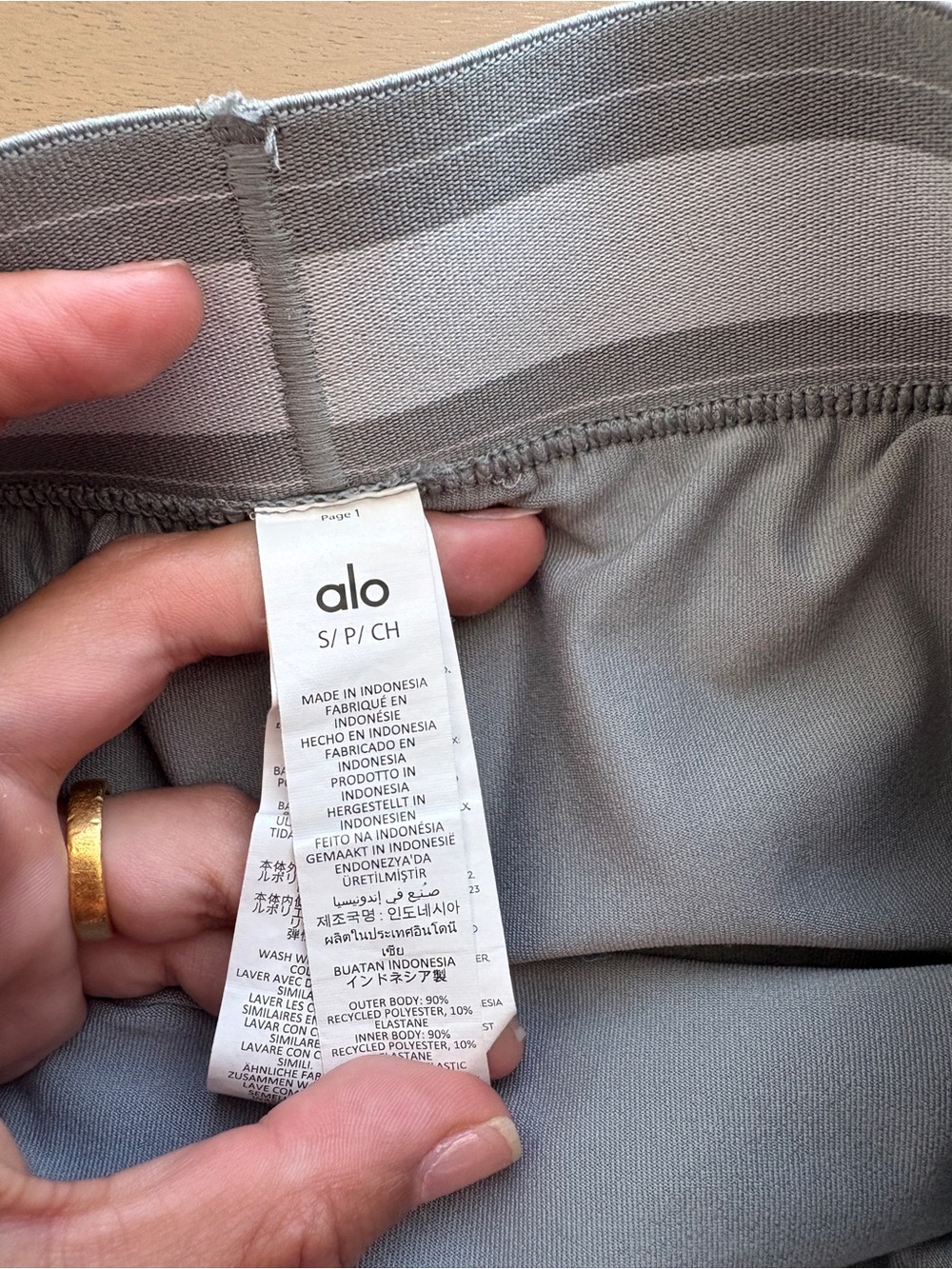 Alo Yoga lunar Grey Set Size Small - Picture 9 of 10